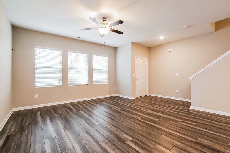 1,540/Mo, 364 Stone Arbor Way Wendell, NC 27591 Living Room View 2