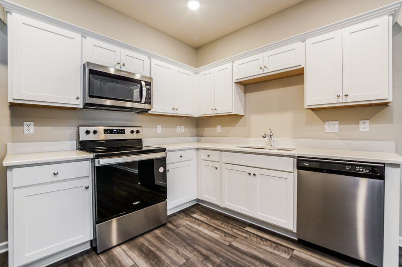 1,540/Mo, 364 Stone Arbor Way Wendell, NC 27591 Kitchen View