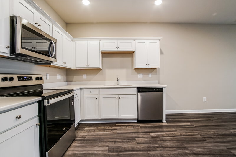 1,540/Mo, 364 Stone Arbor Way Wendell, NC 27591 Kitchen View 2