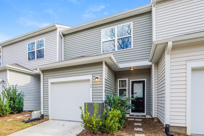 1,540/Mo, 364 Stone Arbor Way Wendell, NC 27591 Rear View