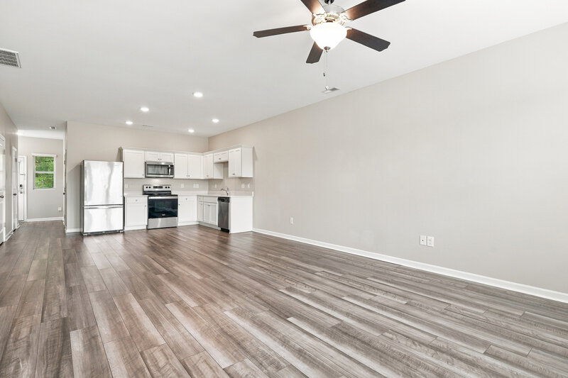 0/Mo, 368 Stone Arbor Way Wendell, NC 27591 Living Room View