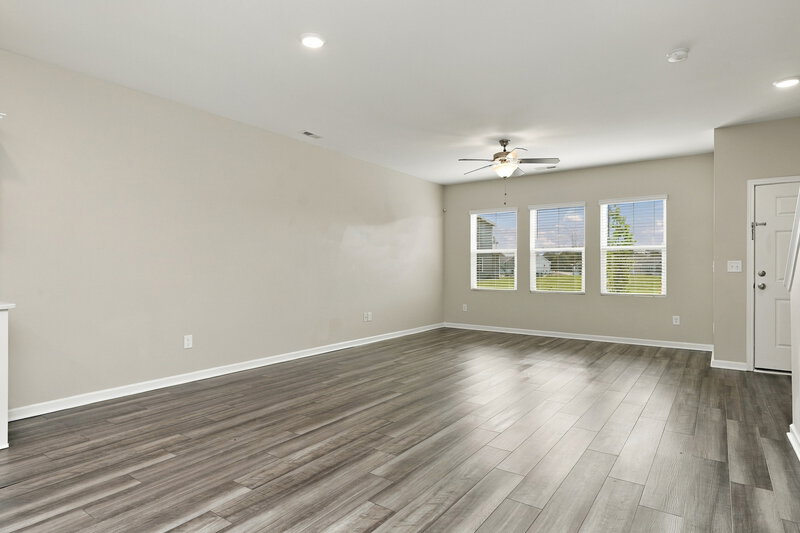 0/Mo, 368 Stone Arbor Way Wendell, NC 27591 Living Room View 4