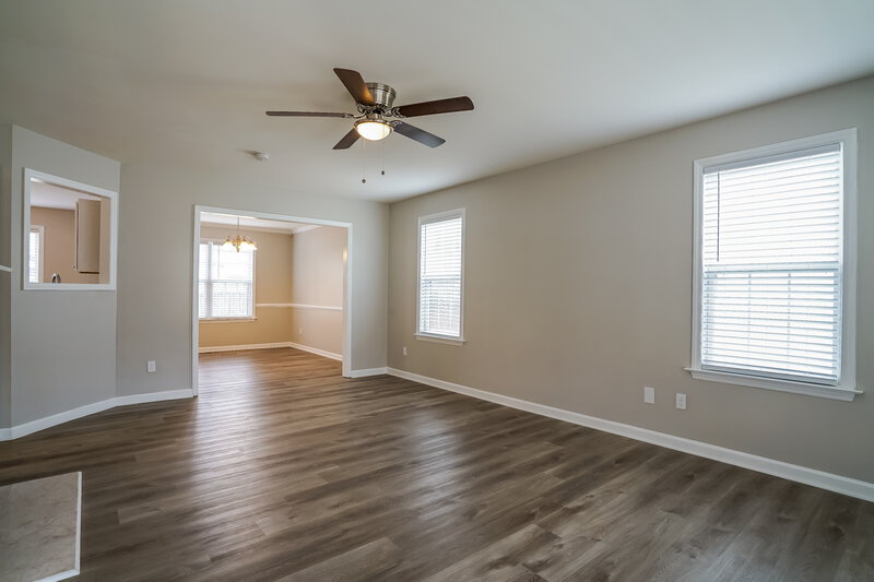 2,370/Mo, 8217 Hobhouse Cir Raleigh, NC 27615 Living Room View