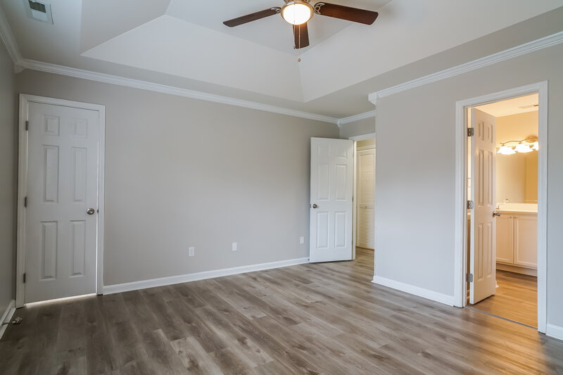 2,370/Mo, 8217 Hobhouse Cir Raleigh, NC 27615 Main Bedroom View 2