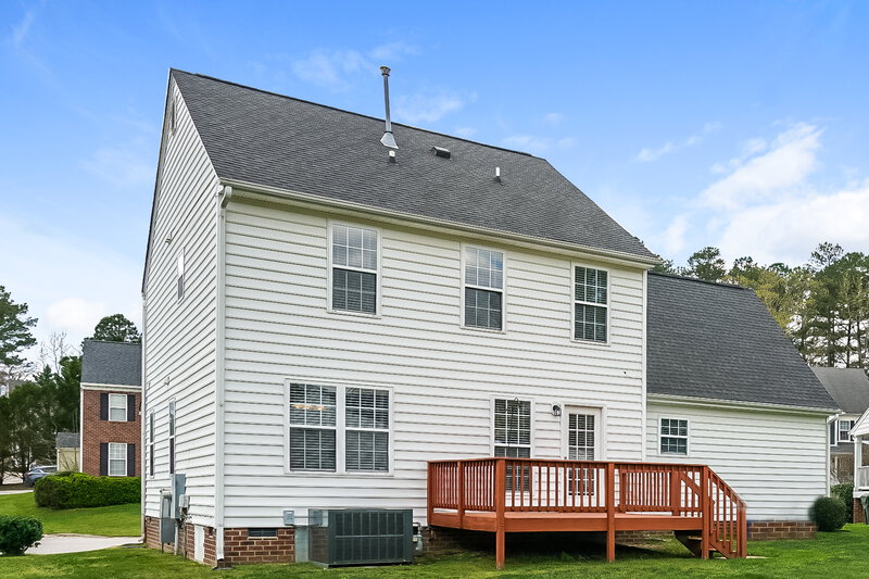2,370/Mo, 8217 Hobhouse Cir Raleigh, NC 27615 Rear View
