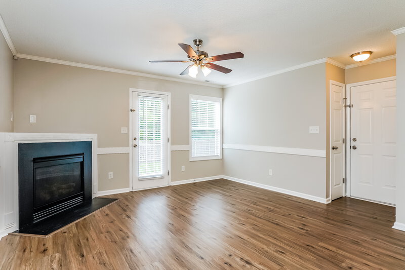 1,910/Mo, 5 Toms Rock Pl Durham, NC 27704 Living Room View
