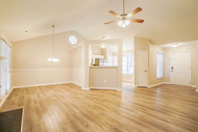 1,985/Mo, 3528 Singleleaf Ln Raleigh, NC 27616 Living Room View 2
