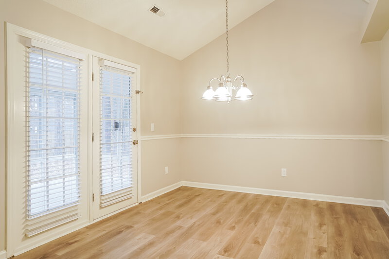 1,985/Mo, 3528 Singleleaf Ln Raleigh, NC 27616 Dining Room View