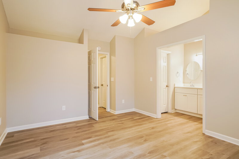 1,985/Mo, 3528 Singleleaf Ln Raleigh, NC 27616 Main Bedroom View 2