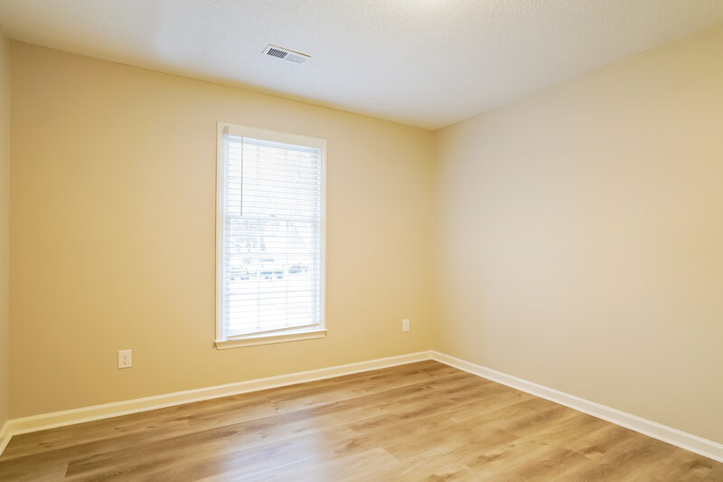 1,985/Mo, 3528 Singleleaf Ln Raleigh, NC 27616 Bedroom View