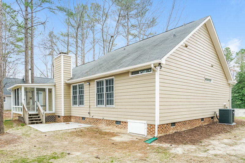 1,985/Mo, 3528 Singleleaf Ln Raleigh, NC 27616 Rear View