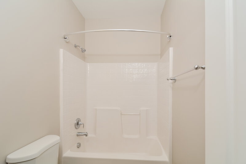 3,470/Mo, 1024 Thoughtful Spot Ln Durham, NC 27703 Bathroom View
