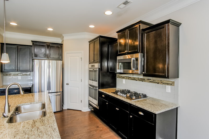 2,765/Mo, 7557 Oakberry Dr Raleigh, NC 27616 Kitchen View