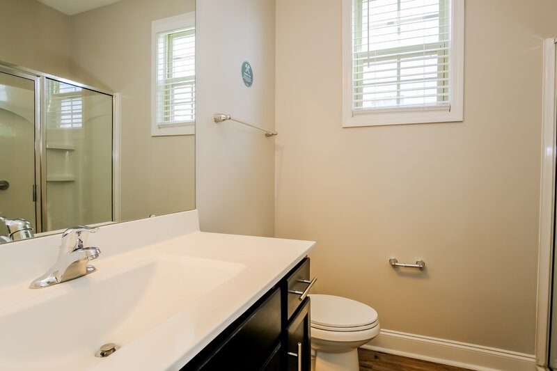 2,765/Mo, 7557 Oakberry Dr Raleigh, NC 27616 Bathroom View 2