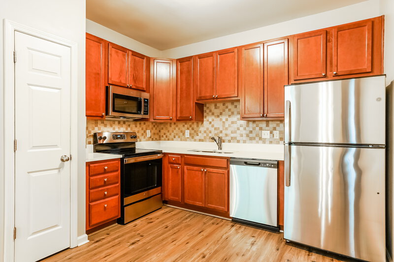 1,730/Mo, 311 Gilman Ln Unit 106 Raleigh, NC 27610 Kitchen View