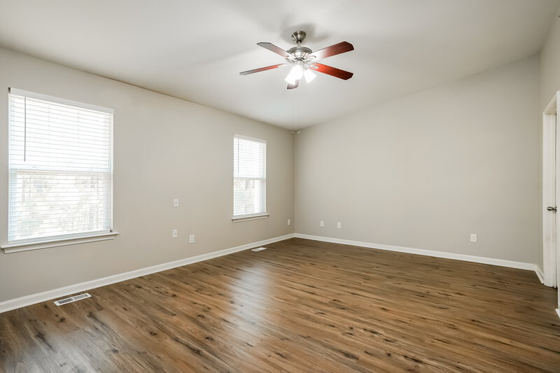1,730/Mo, 311 Gilman Ln Unit 106 Raleigh, NC 27610 Main Bedroom View