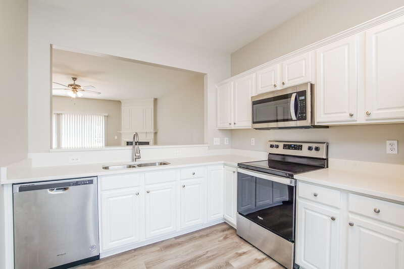2,310/Mo, 507 Sutter Gate Ln Morrisville, NC 27560 Kitchen View 2