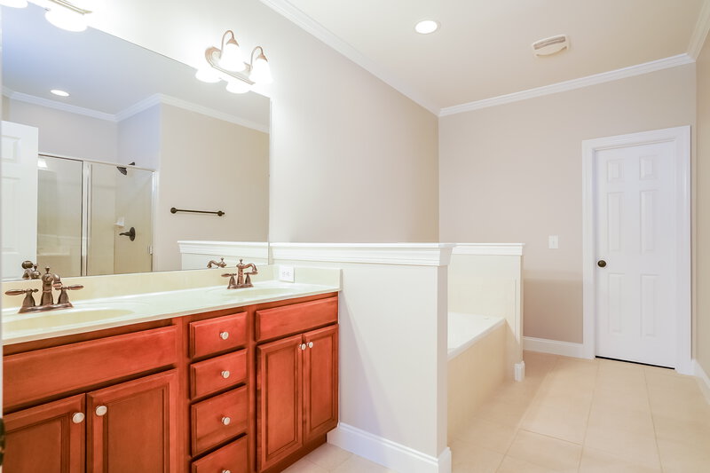 2,515/Mo, 621 Canvas Dr Wake Forest, NC 27587 Main Bathroom View