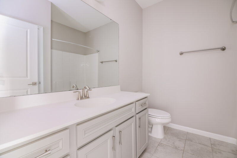 2,250/Mo, 1868 Austin Ridge Pkwy Wake Forest, NC 27587 Bathroom View