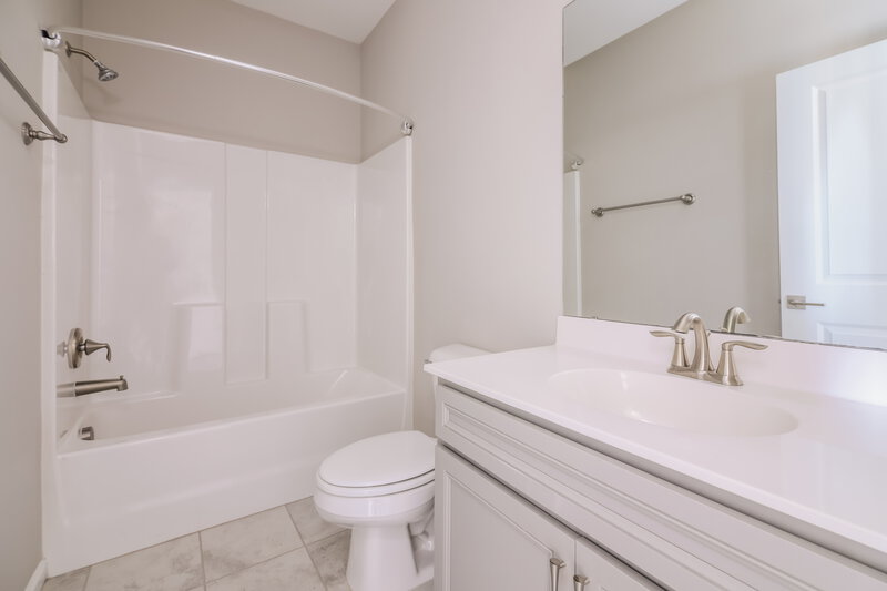 2,250/Mo, 1868 Austin Ridge Pkwy Wake Forest, NC 27587 Bathroom View 2