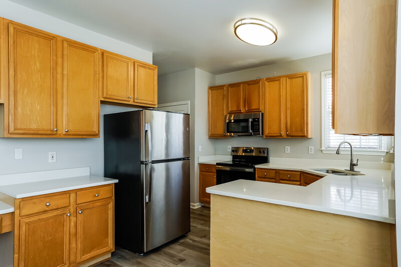 2,080/Mo, 5124 Amberfield Way Raleigh, NC 27604 Kitchen View