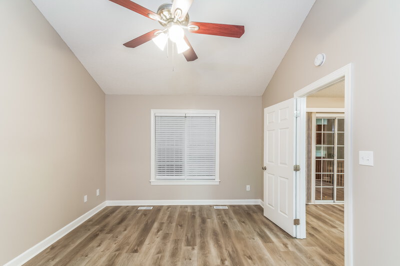 2,035/Mo, 258 Tillamook Dr Wake Forest, NC 27587 Main Bedroom View 2