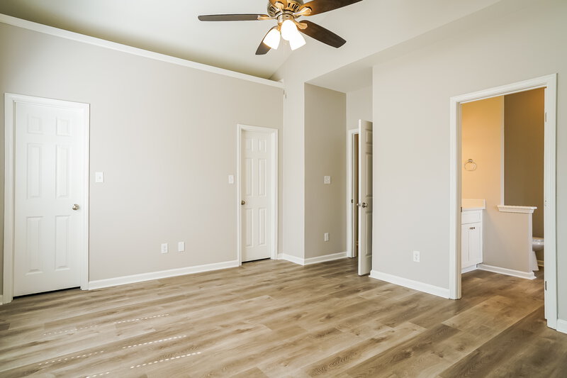 2,210/Mo, 115 Red Lake St Garner, NC 27529 Main Bedroom View