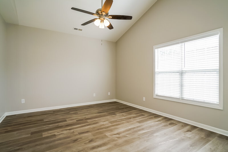 2,210/Mo, 115 Red Lake St Garner, NC 27529 Main Bedroom View 2
