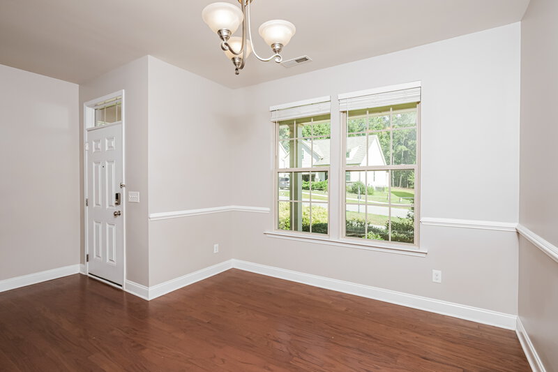 1,905/Mo, 335 Clubhouse Dr Youngsville, NC 27596 Dining Room View