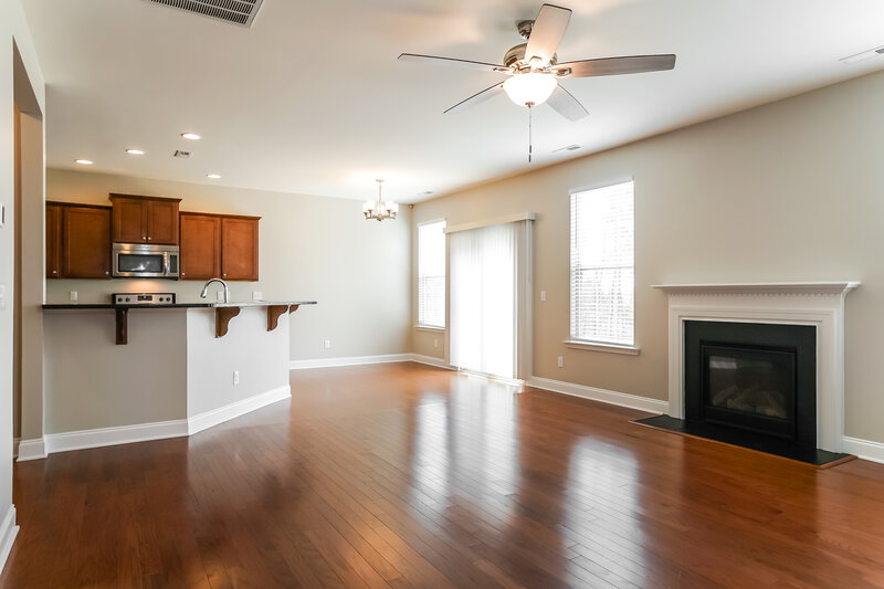 2,370/Mo, 335 Clubhouse Dr Youngsville, NC 27596 Living Room View 4