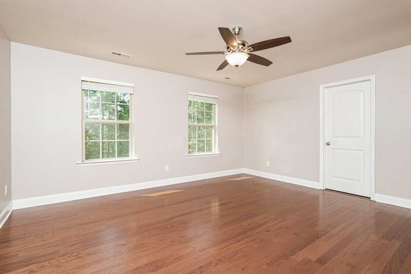 1,905/Mo, 335 Clubhouse Dr Youngsville, NC 27596 Main Bedroom View
