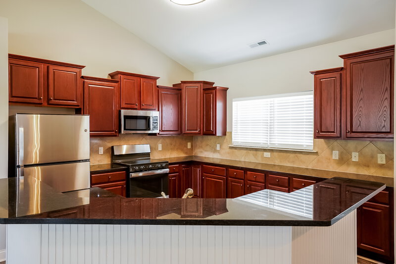2,470/Mo, 497 Adams Point Dr Garner, NC 27529 Kitchen View