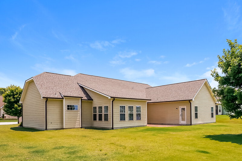 2,470/Mo, 497 Adams Point Dr Garner, NC 27529 Rear View