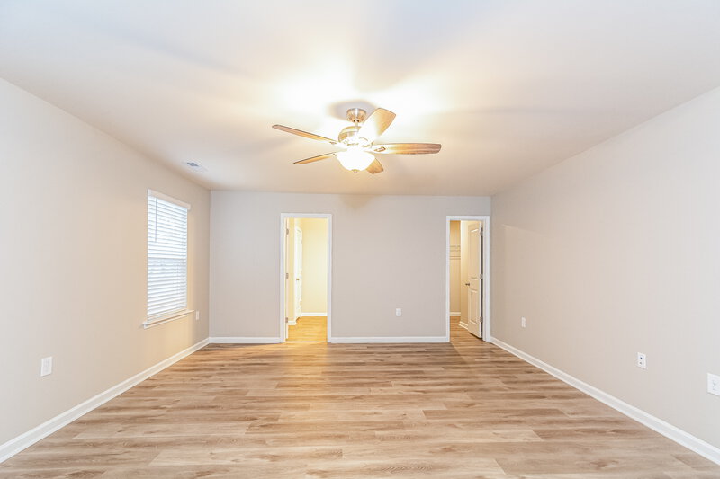 2,175/Mo, 2137 Water Marsh Trl Fuquay Varina, NC 27526 Main Bedroom View