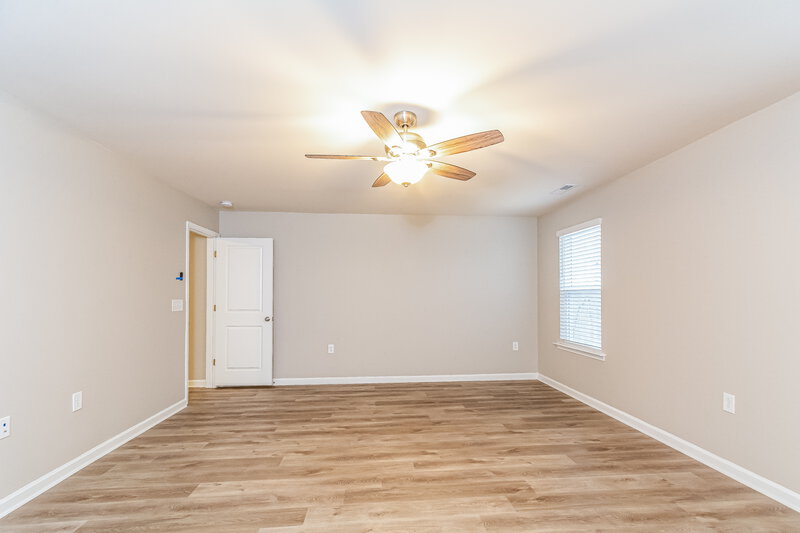 2,175/Mo, 2137 Water Marsh Trl Fuquay Varina, NC 27526 Main Bedroom View 2