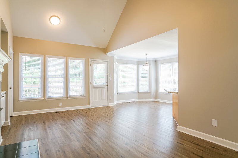 2,370/Mo, 612 Rodney Bay Crossing Wake Forest, NC 27587 Living Room View 2