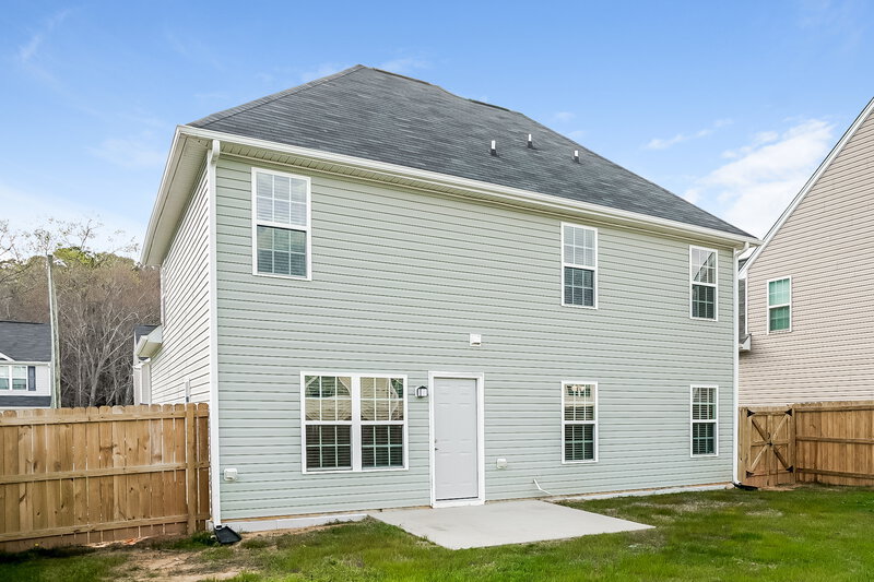 2,075/Mo, 1619 Moineau Ln Raleigh, NC 27610 Rear View