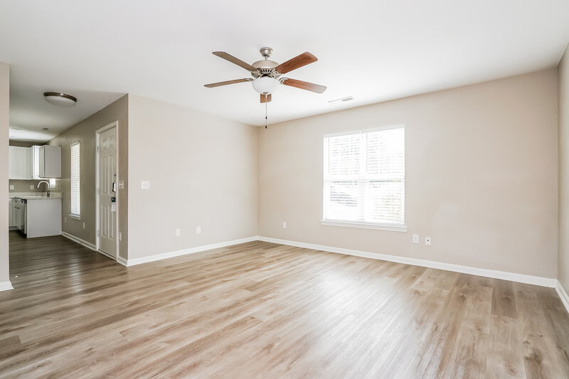 1,860/Mo, 223 Caddel St Wake Forest, NC 27587 Living Room View