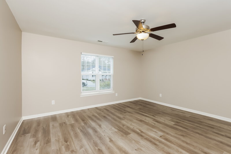 1,775/Mo, 223 Caddel St Wake Forest, NC 27587 Living Room View 2