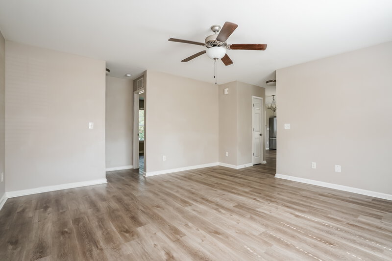 1,860/Mo, 223 Caddel St Wake Forest, NC 27587 Living Room View 2