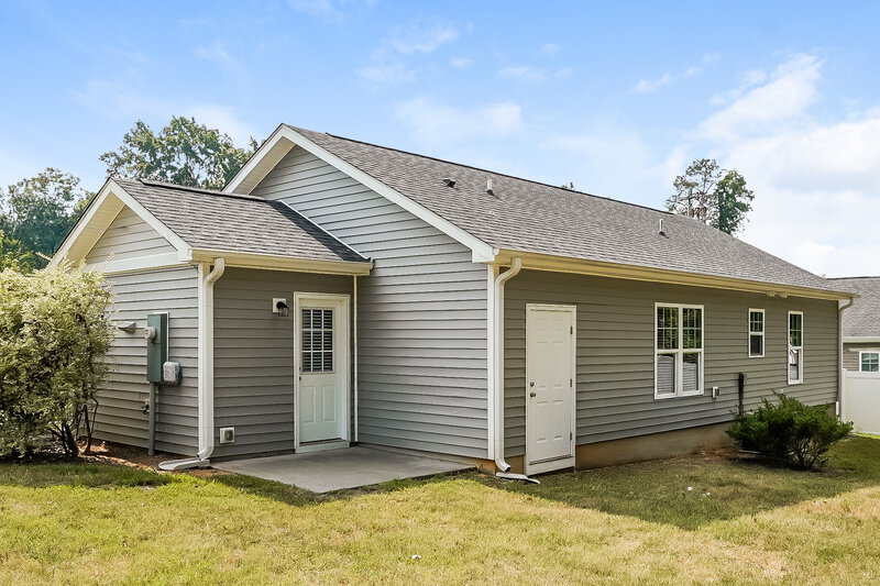 1,860/Mo, 223 Caddel St Wake Forest, NC 27587 Rear View