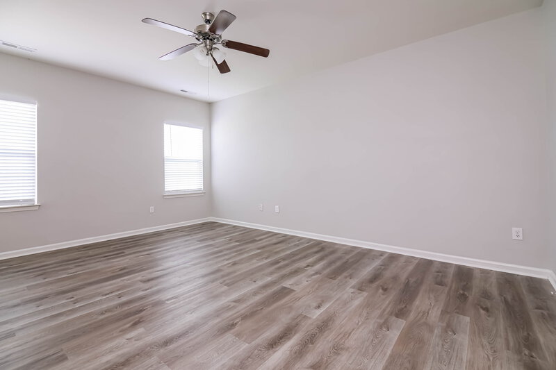 2,200/Mo, 36 W Painted Way Clayton, NC 27527 Bedroom View 2