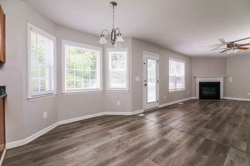2,415/Mo, 6532 Austin Creek Dr Wake Forest, NC 27587 Breakfast Nook View