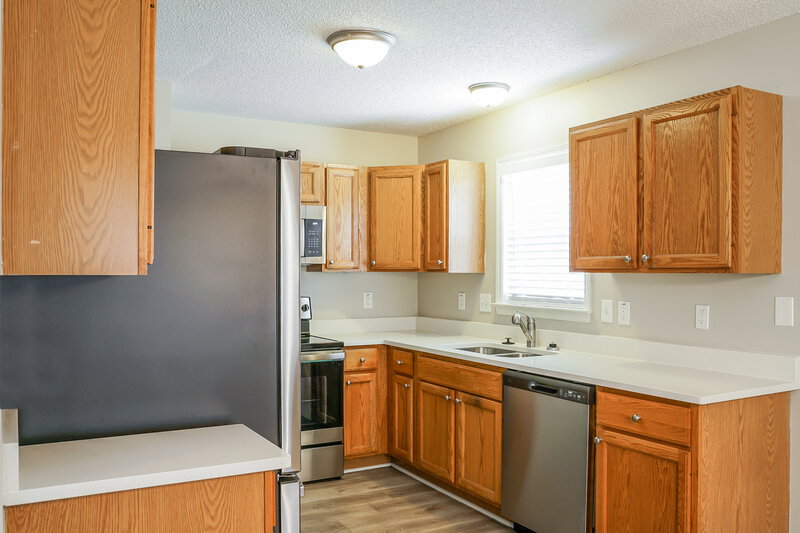 1,995/Mo, 412 Birdsong Way Holly Springs, NC 27540 Kitchen View