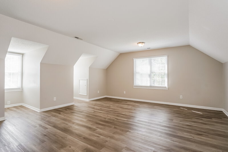 2,725/Mo, 8817 Whitby Ct Raleigh, NC 27615 Family Room View