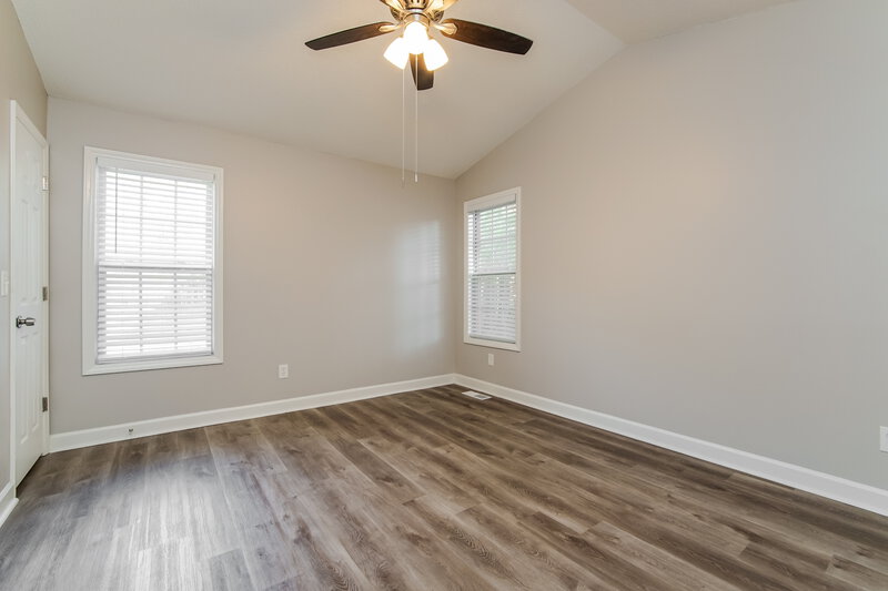 1,665/Mo, 189 Clear Water Dr Wilson's Mills, NC 27577 Main Bedroom View