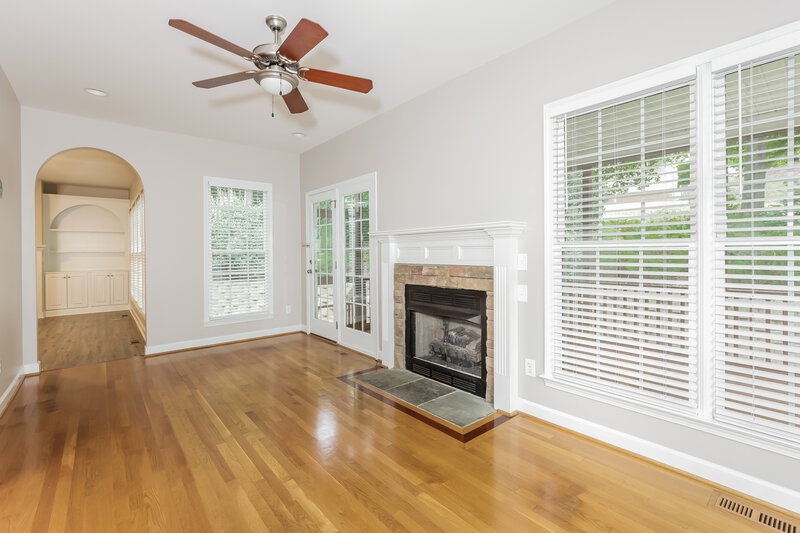 2,255/Mo, 717 Bennett Ridge Ct Wake Forest, NC 27587 Family Room View