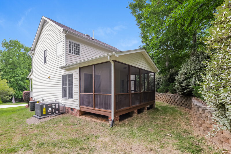 2,255/Mo, 717 Bennett Ridge Ct Wake Forest, NC 27587 Rear View