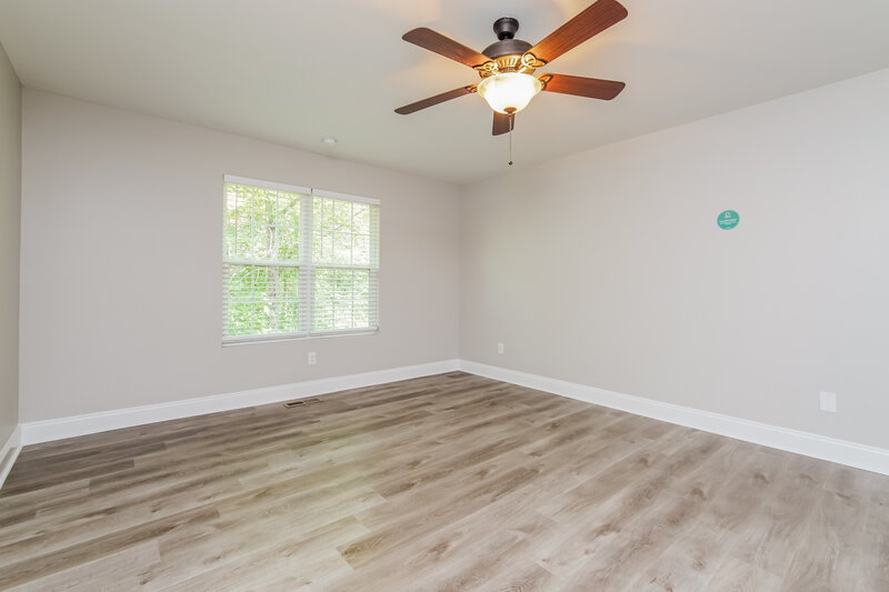 1,700/Mo, 145 Lynn Dr Clayton, NC 27520 Main Bedroom View 2