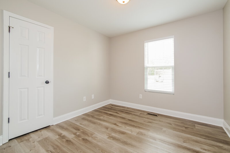 1,700/Mo, 145 Lynn Dr Clayton, NC 27520 Bedroom View
